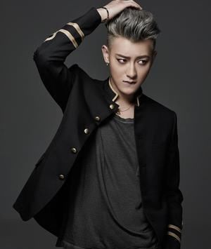 「喜欢」吴亦凡、张艺兴的眼线还不够撩吗?大家最喜欢哪个男星的眼线妆?