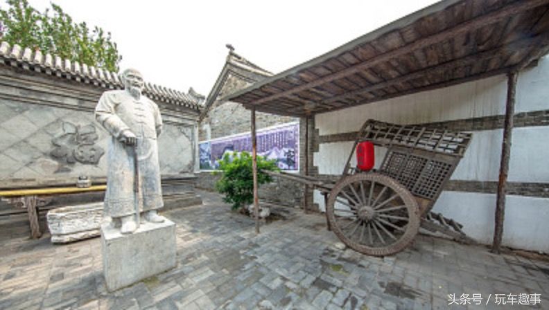 河北秦皇岛天气炎热 北戴河景区游人增多