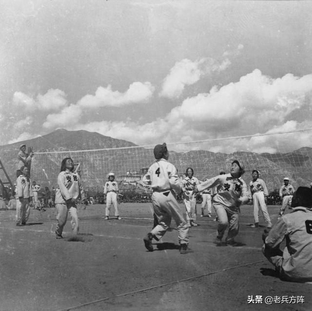 50年代初，西藏和平解放路上珍贵影像