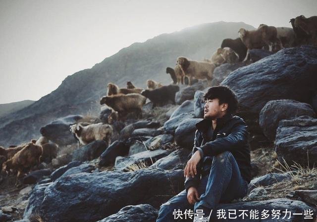 新疆80后小伙凭Iphone5s和一张照片 拿到全球iphone摄影总冠军