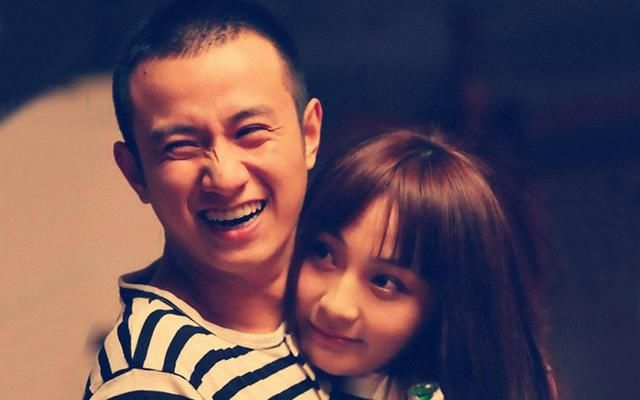 卓伟再爆婚变猛料，“模范夫妻”纷纷出轨，网友：这是要互相伤害