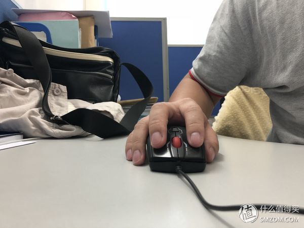 罗技G Pro Wireless个人评测 还能优化设计的轻量化无线鼠标