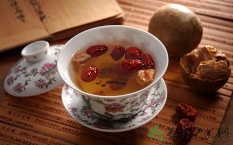 冬季哮喘不能吃什么