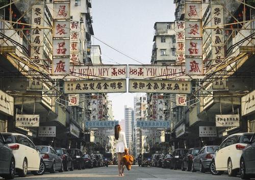 香港的“笼屋”，奢华背后的痛。