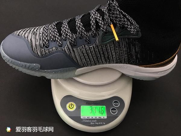 “潮”出天际！李宁Ranger“变色龙”2.0测评