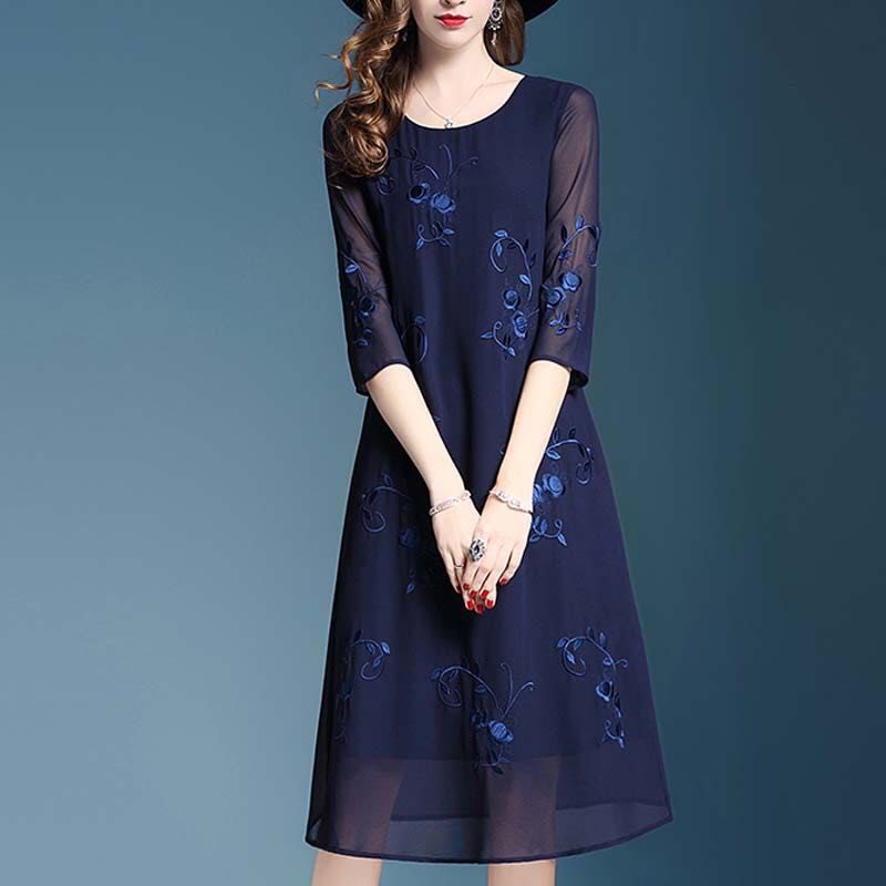 新出一种裙:叫“漫步裙”，三伏天穿时髦清凉，美的不像中年人