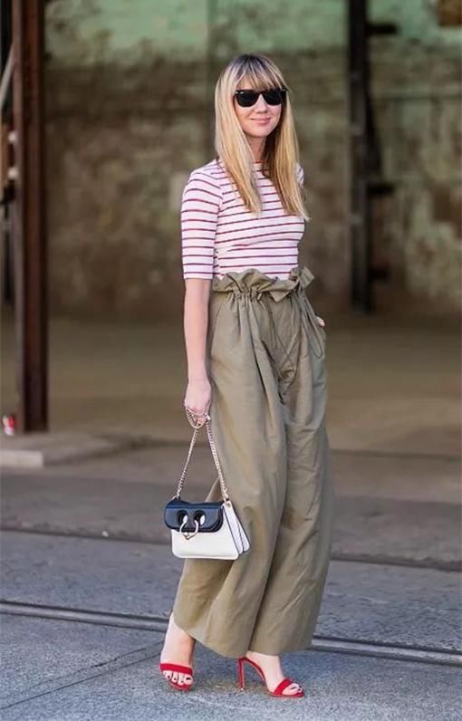 夏日想要清爽出行，pick条纹T恤+阔腿裤，尽显年轻活力！