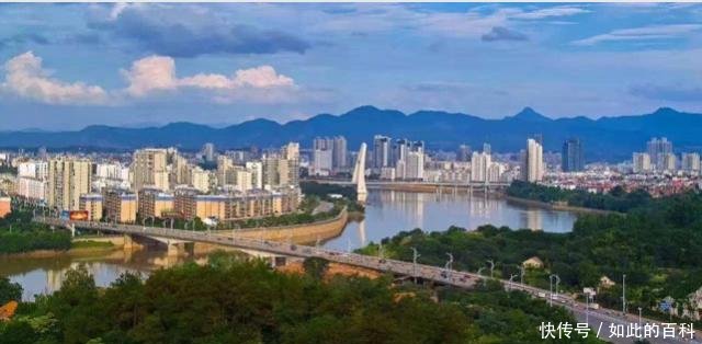 江西面积最大的城市，GDP总量省内第二，却只是个三线城市