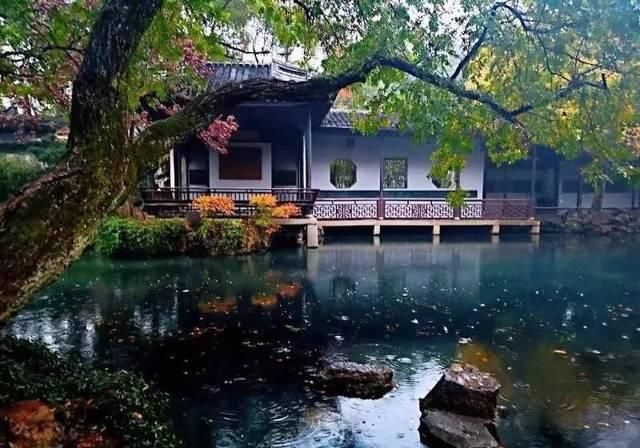 康熙、乾隆六下江南，曾十三次来的古镇，美得太“意外”了！