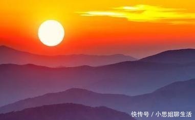  「艺术效果」杜甫的一首杂诗，颔联采用加倍写法，诗圣水平确实高超