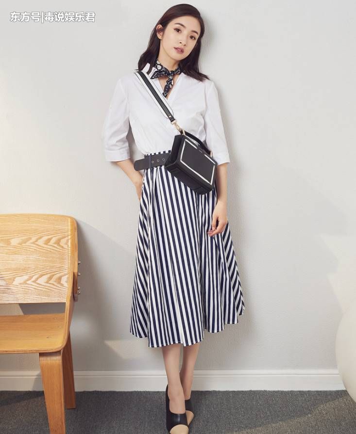 林依晨像是穿了套泳衣，裙子还是舞厅风的，终于相信你35岁了!