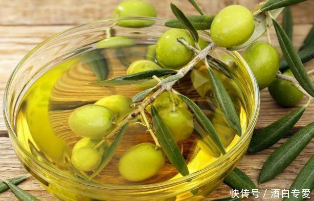 『食物』皱纹“最怕”的四种食物，吃出满脸胶原蛋白，助你40岁不显老！