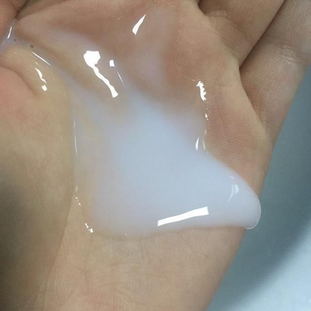 牙膏加白醋抹脸，越抹越白，祛斑不反弹，就是这么简单