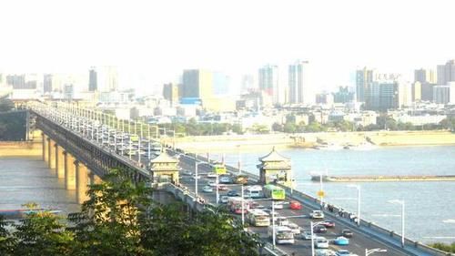  [我国]我国最“亲近”的两个省会，坐高铁不到一小时，你知道在