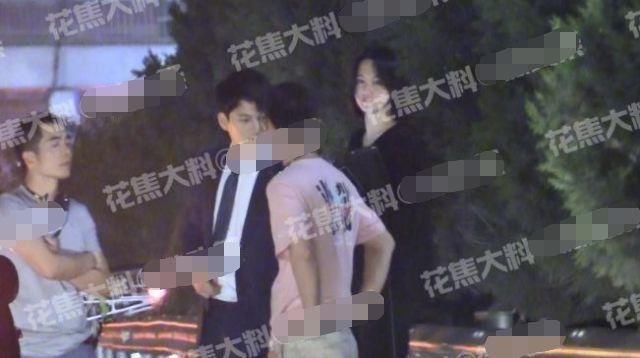 郑爽片场醉酒耍大牌？剧组忙澄清，爽爸怒了：造谣无下限！