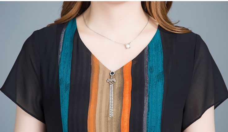 当下流行这款减龄女装，50岁老婆一口气买5件，上身年轻不敢认