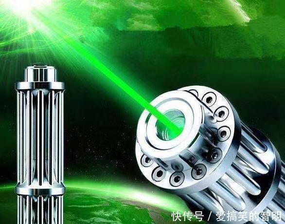 义乌又出一手电，也叫“防狼手电”，比弹弓厉害百倍，才2包烟钱