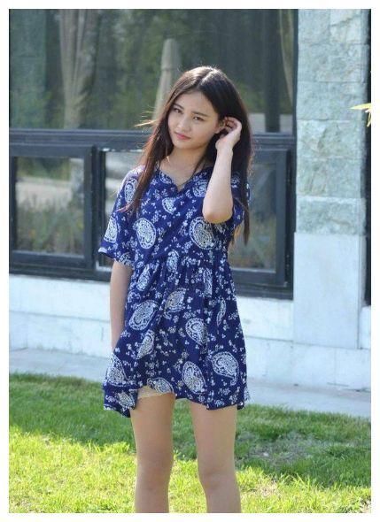 街拍：老婆不需要多丰满圆润，像图八这样就够了！