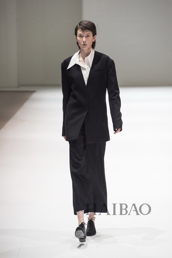 less 2018秋冬新品全面上市