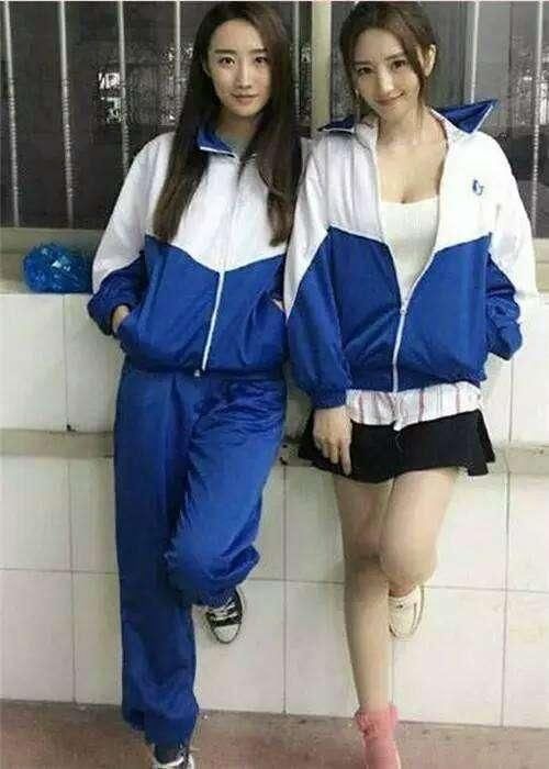 用薄薄一层蕾丝网纱的设计，让女人的气质变为性感与优雅并存