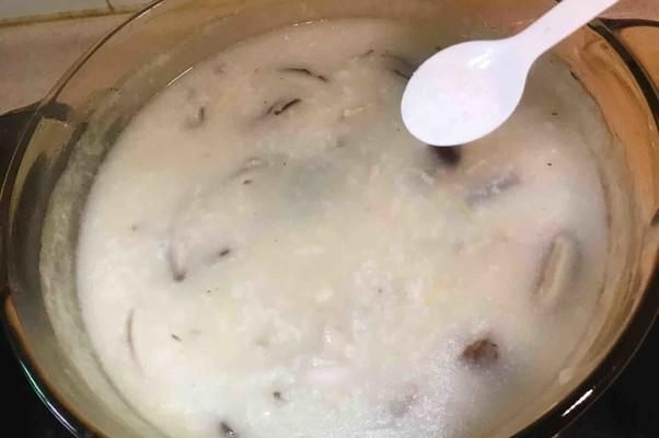  【养胃】冬季隔三差五给孩子做这粥，睡前喝一碗，养胃睡得香，常吃睡眠好