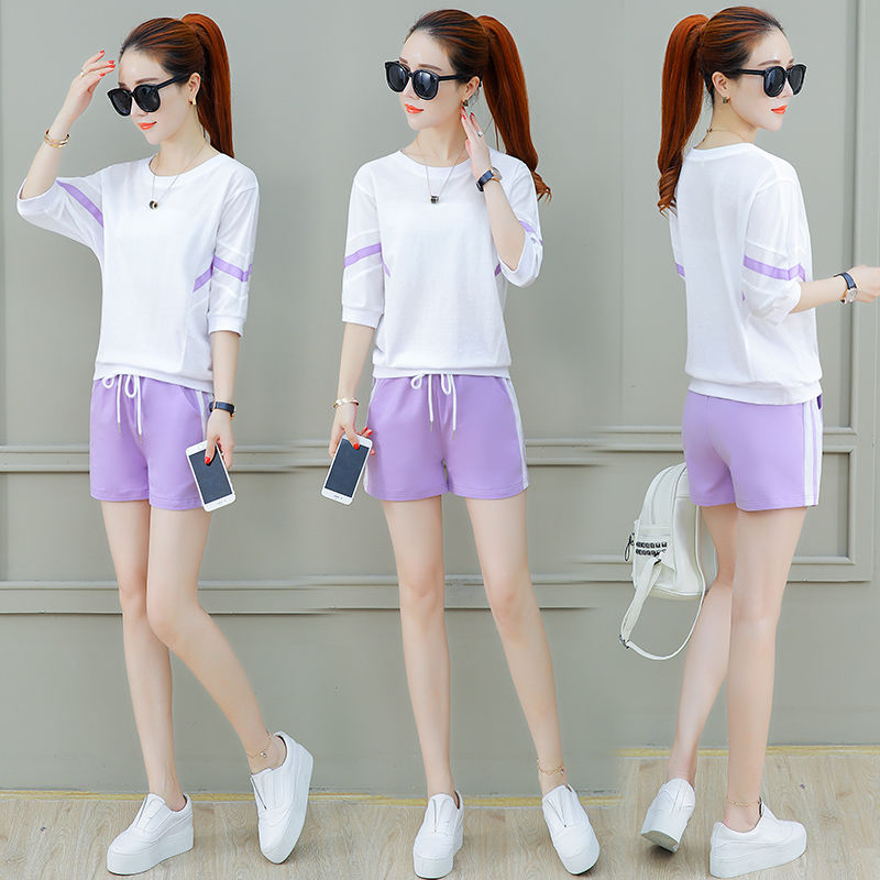 美观得上天的一款连衣裙，展上身效果棒棒哒，时尚又温柔