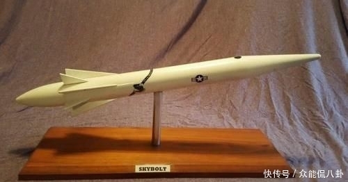  弹道导弹@轰-6要搞空射弹道导弹并非现今专利，半世纪前美军已有，可装氢弹