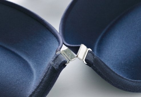 美女最喜欢的“隐形文胸”，无钢圈零束缚，出门怎么穿衣都好看