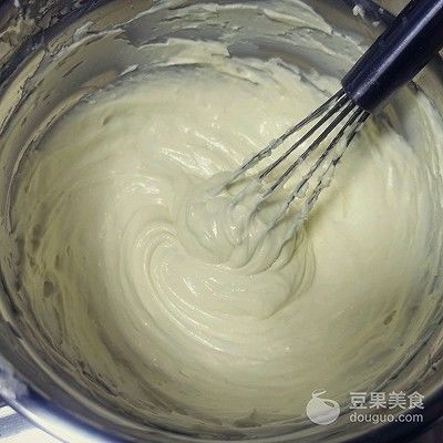  【黑芝麻】黑芝麻奶酪包的做法