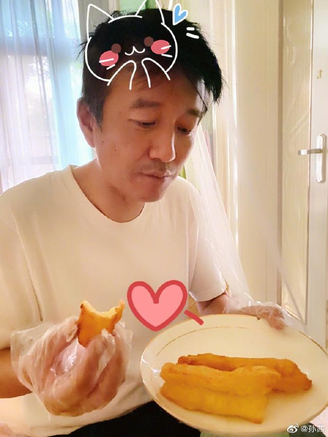 「上线」孝顺女上线!孙茜为家人拔火罐,老父亲后背全是淤青看着就疼