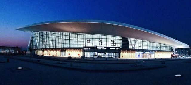  【车站】中国铁路官方抢鲜剧透！京张高铁最大车站即将亮相