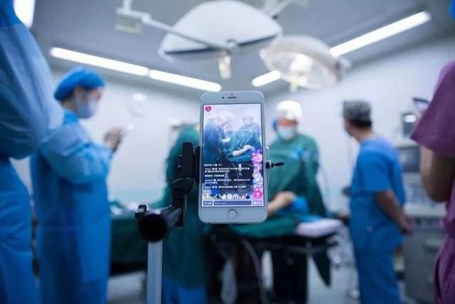  「费用」隆胸眼光不应只停留在费用而应在技术