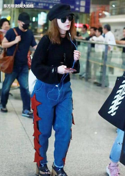 37阿娇回春了！下半身这条裤子打脸黑历史，网友：美得不可方物