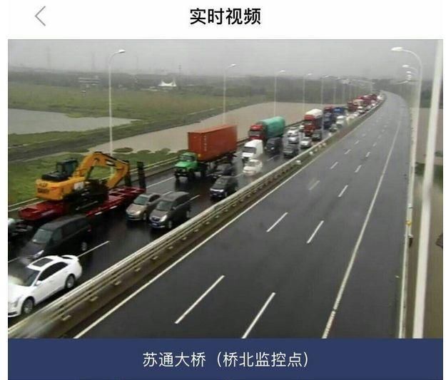 苏通大桥斜拉锁被台风挂断？官方辟谣并无此事，管制与此无关！