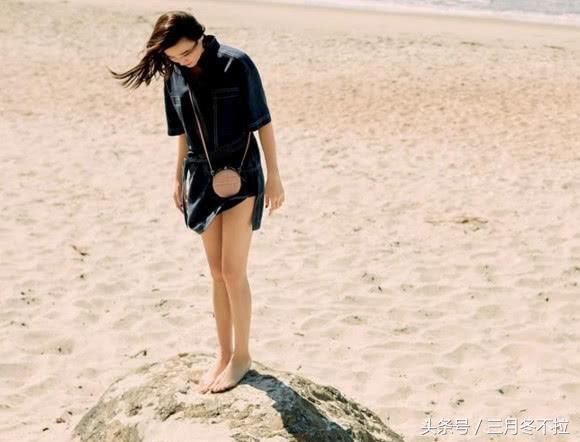 街拍宋佳时尚又霸气,网友:小宋佳坐姿真爷们,我服了