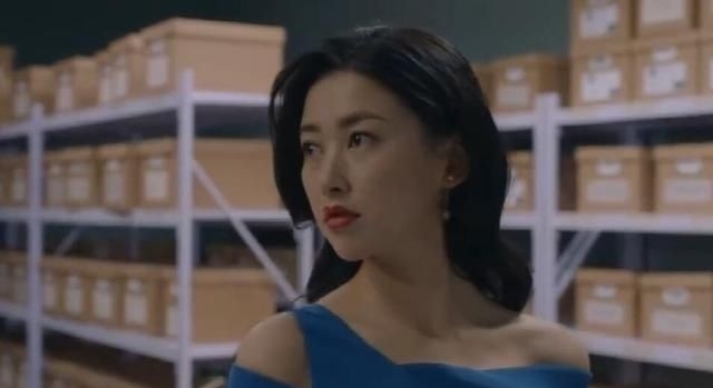 『演渣』她们身材绝佳颜又高,朱珠被称办公室女神,张萌演渣女翻红