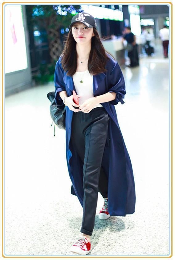 姚晨不得了！38岁穿8岁小姑娘的花边裤，网友：简直换了一个人！