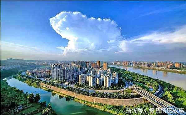 四川这座不起眼的小城，被千亿高铁项目砸中，将迎来华丽蜕变