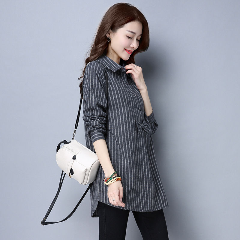 聪明女人早就不穿过膝连衣裙，学下图女人这样穿，气质又减龄