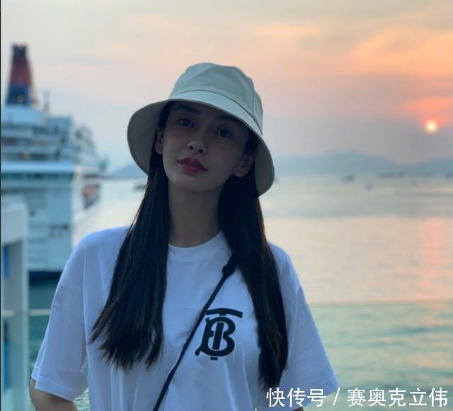  [塑料]Baby过生日杨幂祝福好敷衍，对比倪妮，明明白白塑料姐妹情啊