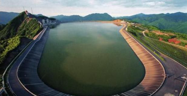 中国挖出22个“天然电池”？却受益3亿人，美国：中国太厉害了