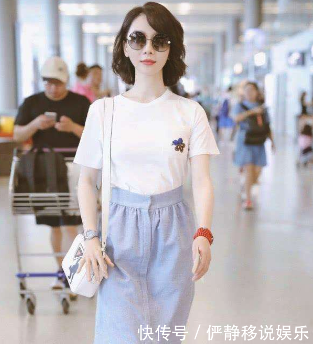 陈数多久没进城了 拿着比三色袋还low的包出街, 意外时尚