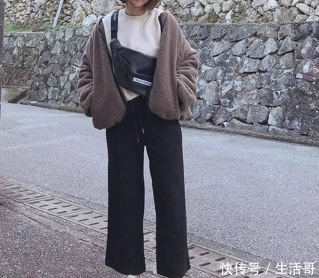  『最合适』春天穿衣搭配：?日本国漂亮小姐姐共享最合适个子矮的女生的春天穿衣搭配！