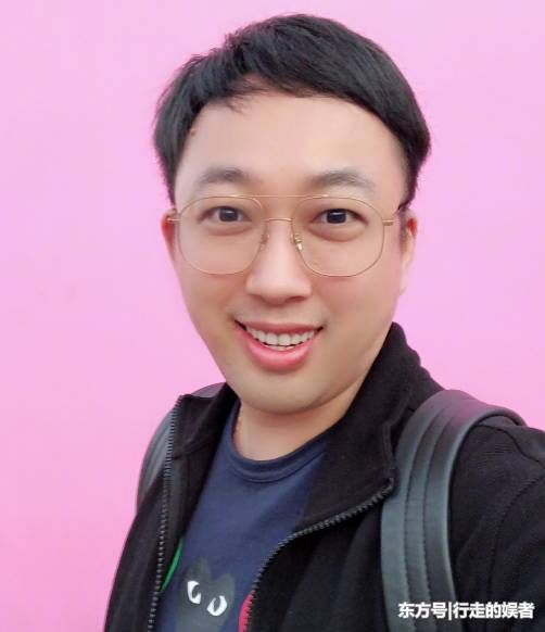 于正发文疑似辟谣代孕当爸:不过是江湖里的傻人，他不是我