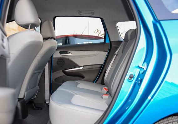 雪佛兰乐风空间比较