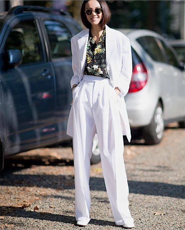 150+cm的周冬雨竟不输173cm的林志玲?