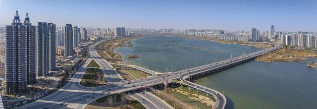 山东17市人均收入汇总:菏泽垫底，济宁第十一，烟台老五