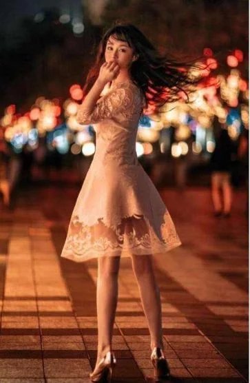 邹市明妻子“冉莹颖”身材，这样微胖的身材，才是女人中的极品