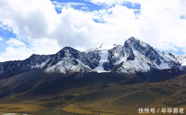 中国最富有美景的村庄，到底是怎样的仙境才能被那么多冰川守候！