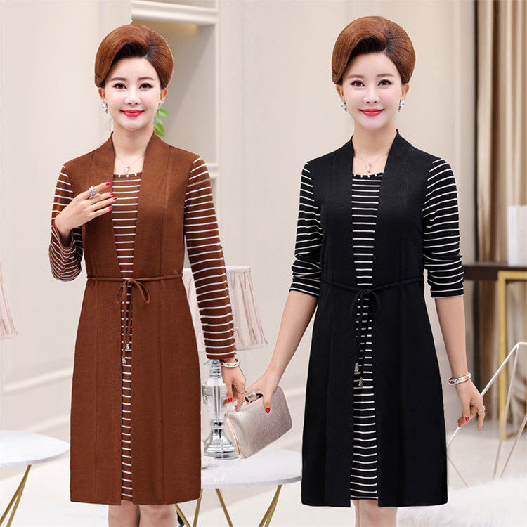 今年最流行的妈妈装，适合35-45岁穿，时髦又洋气